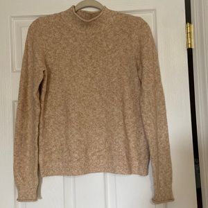 Abercrombie and Fitch Sweater